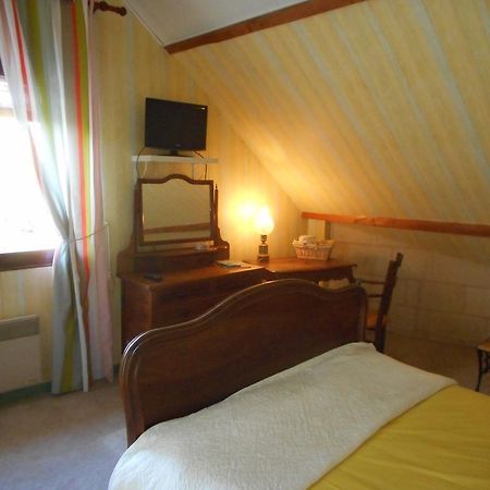 Chemellier La Poiriere Bed & Breakfast エクステリア 写真