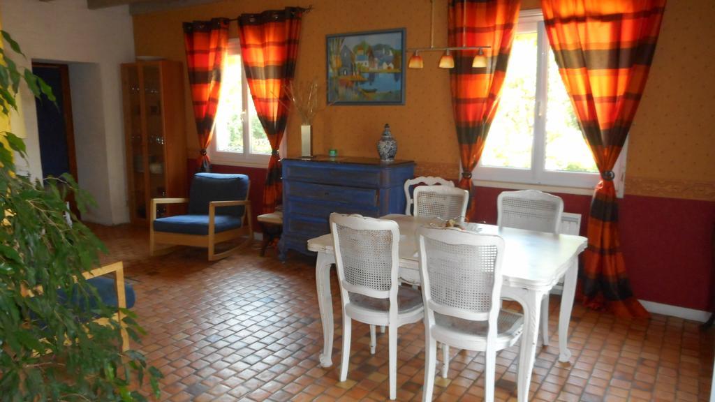 Chemellier La Poiriere Bed & Breakfast エクステリア 写真